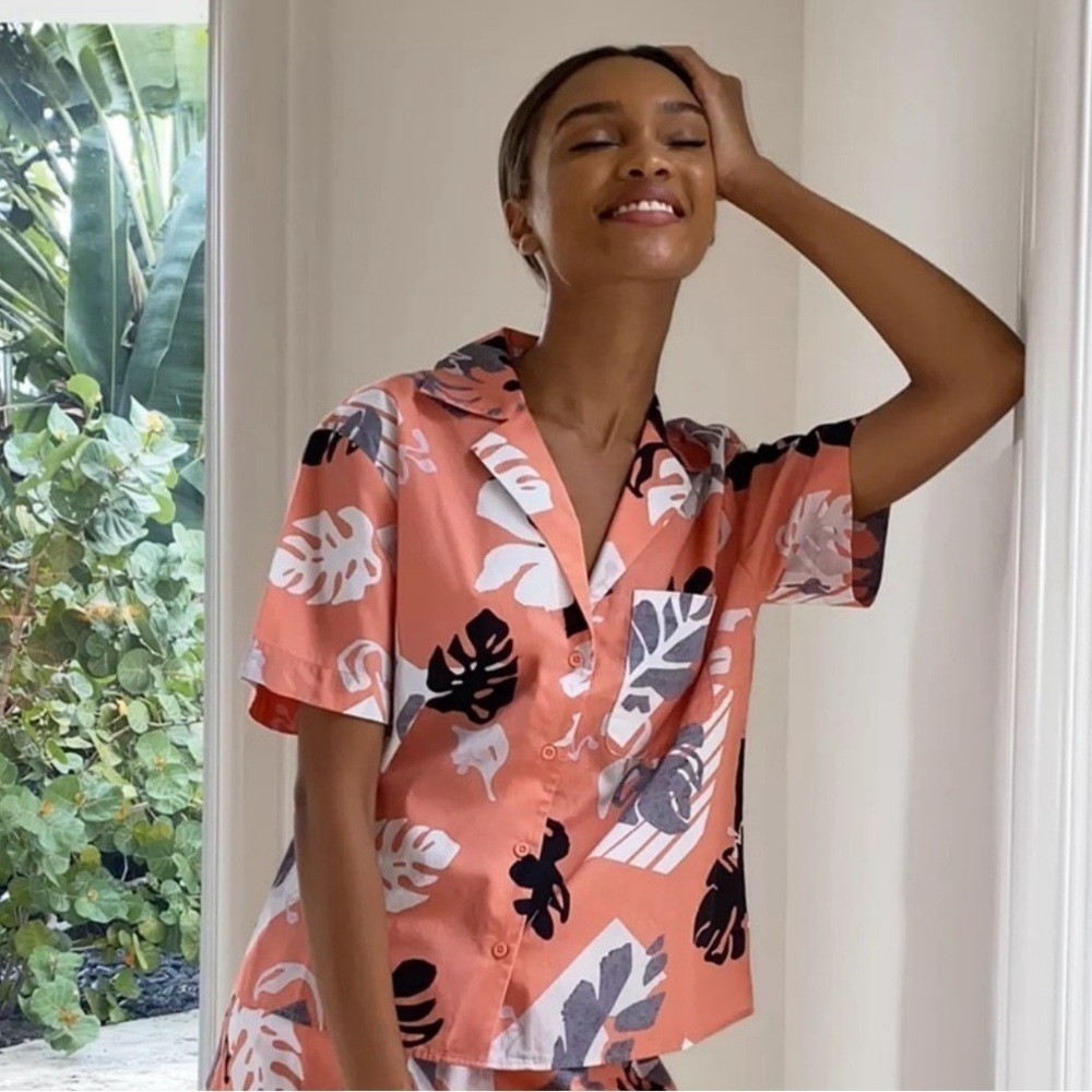Aritzia x The group babaton Ravi button up shirt sz XS